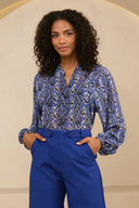 Blouse Erika | Blue snake print